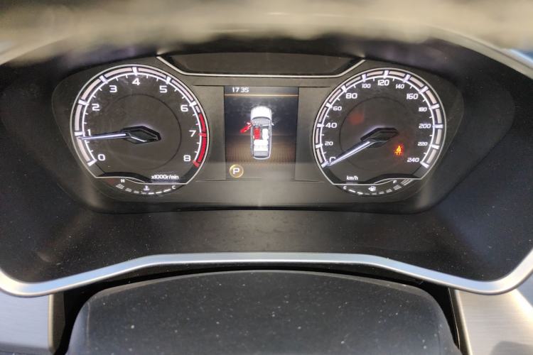 Used Geely Auto Coolray 2020 Facelift 240T DCT Hunter
