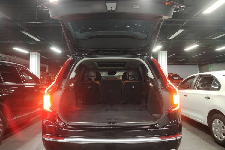 Used Volvo XC90 2020 T6 Zhiyi Luxury 7-Seater
