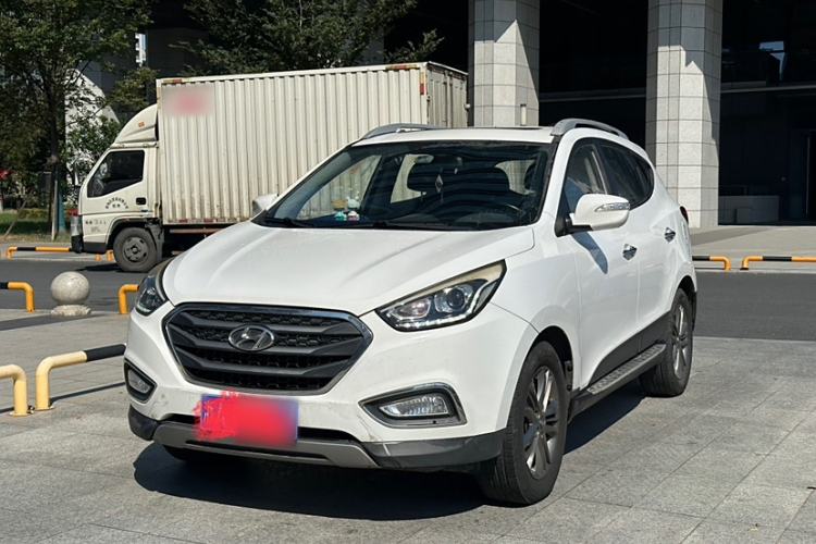 Used Hyundai ix35 2015 2.0L Automatic 2WD Smart Version China V Standard
