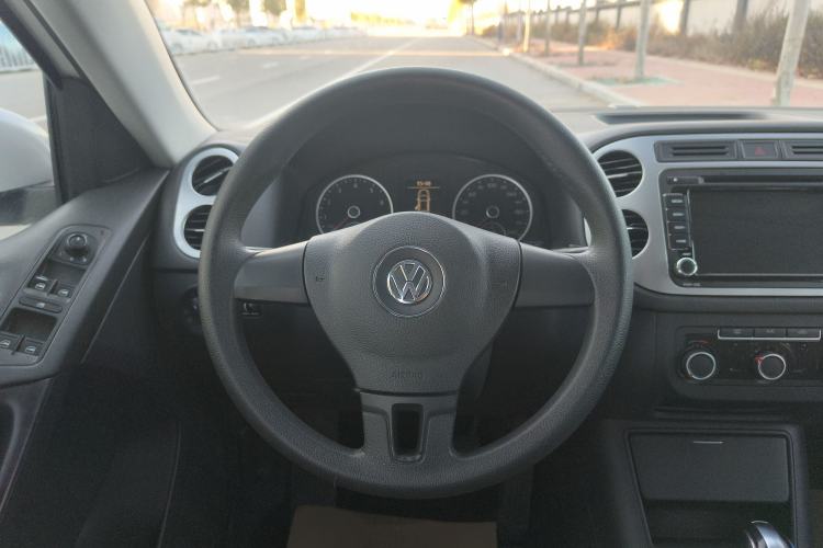 Used Volkswagen Tiguan 2015 1.8TSI Automatic Two-Wheel Drive Trend Edition