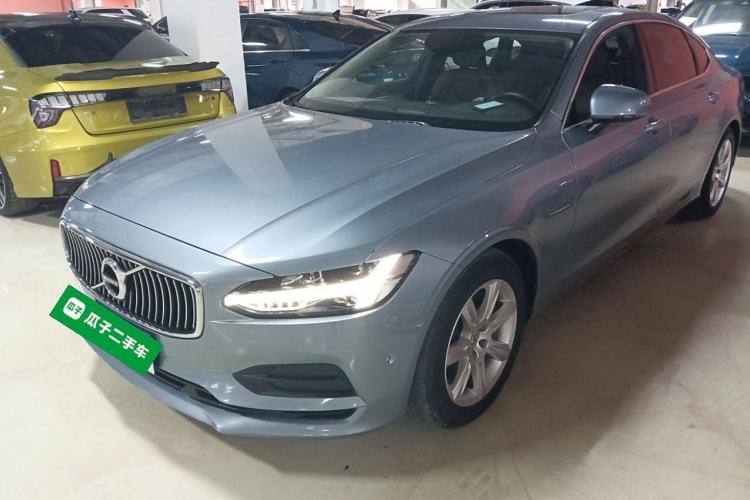 Used Volvo S90 2018 T4 Zhiyi Edition
