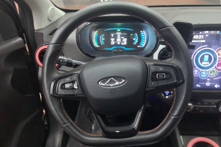 Used Chery Little Ant 2022 Sweet Pink Edition Half-Sugar Version Lithium Iron Phosphate 29.2 kWh 30 kW 301 km