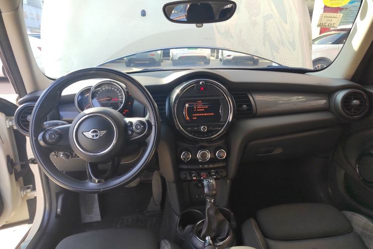 Used  MINI 2016 1.5T COOPER Five-Door Edition