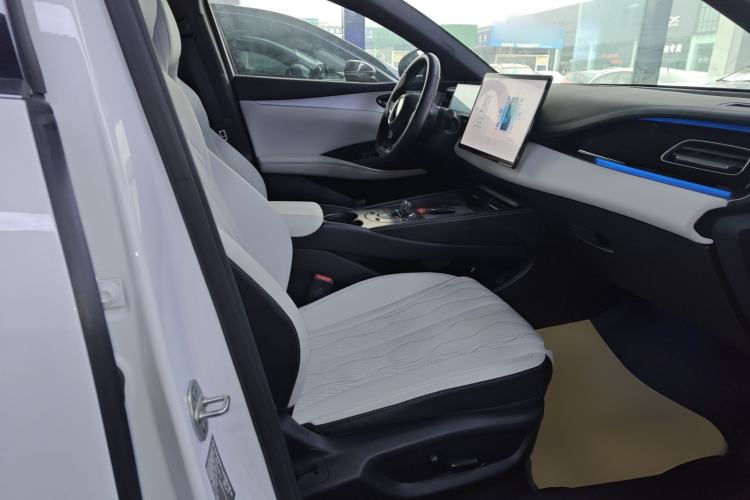 Used BYD Seal 06 New Energy 2024 DM-i 120KM Flagship Model
