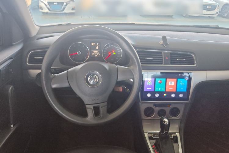 Used Volkswagen Gran Lavida 2013 1.6L Automatic Comfort Model
