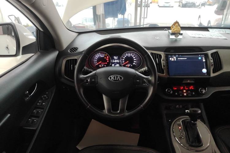 Used Kia Sportage R 2015 2.0L Automatic Two-Wheel Drive DLX Model
