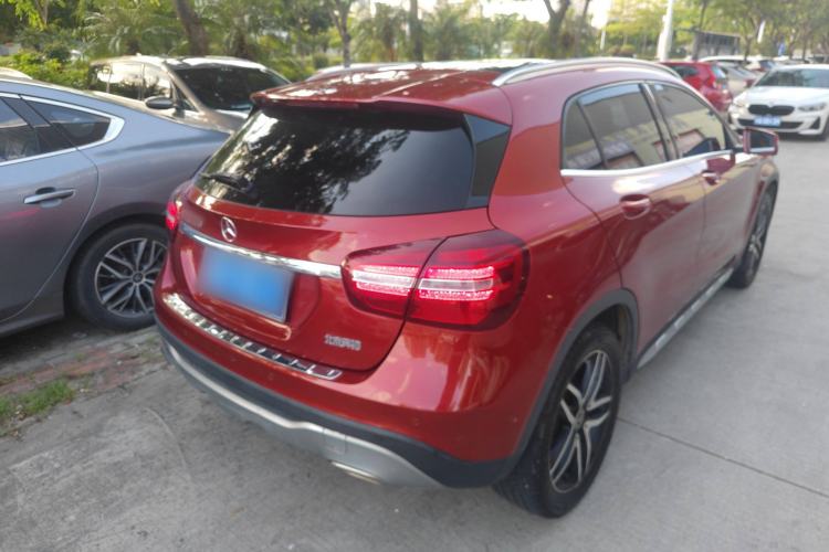 Used Mercedes-Benz GLA 2017 GLA 200 Fashion Model