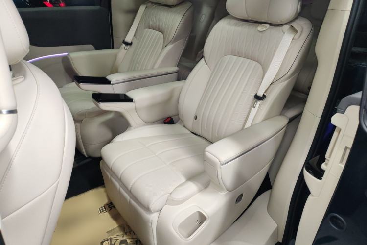 Used VOYAH Dream 2025 PHEV Four-Wheel-Drive Flagship Kunpeng Edition