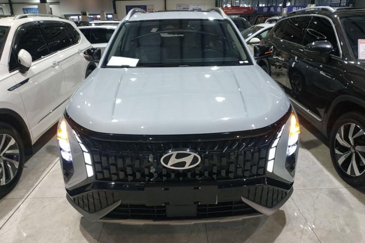 Used Hyundai ix35 2023 Musso 2.0L Flagship Edition TOP
