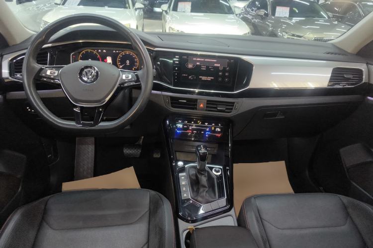 Used Volkswagen Tayron 2020 330TSI Two-Wheel Drive Luxury Smart Connectivity Version
