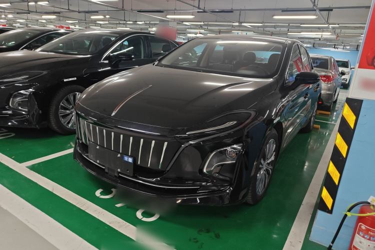 Used Hongqi E-QM5 2024 500km Range Edition