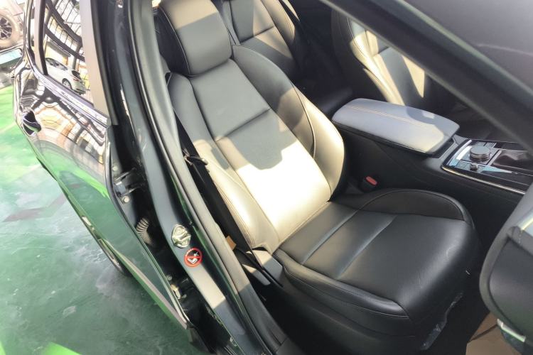 TDK.VehicleDetails.img