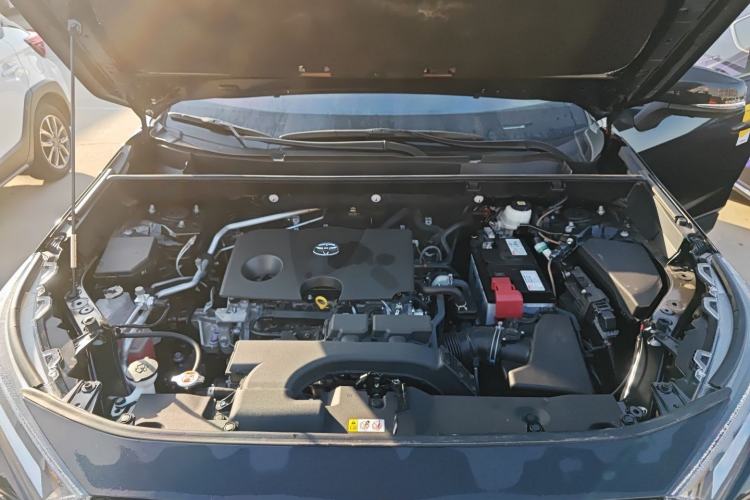 Used Toyota RAV4 2021 2.0L CVT Two-Wheel Drive Fashion PLUS Edition
