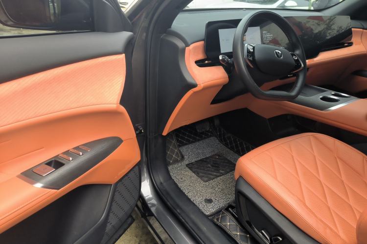 Used Changan CS75 PLUS 2025 4th Generation 1.5T New Blue Whale Smart Luxury Edition
