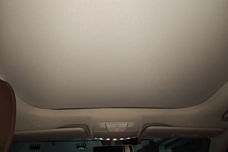 Used Mercedes-Benz E-Class 2018 Facelift E 300 L Luxury Edition