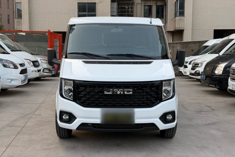 Used JMC Fushun 2025 2.0T 6MT Diesel Short-Wheelbase Low-Roof Commercial Multi-Purpose Passenger Vehicle with 5/6 Seats and Lift-Up Tailgate
