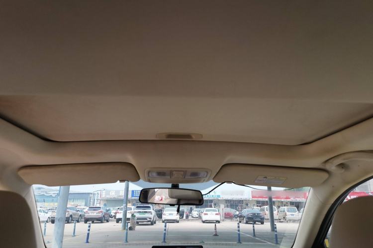 Used Changan Alsvin V7 2015 1.6L Automatic Enjoyment Model China IV Standard
