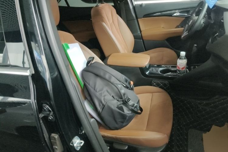 Used Buick Envision 2020 Encore S 652T Four-Wheel Drive Luxury Model
