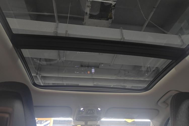 Used Lynk & Co 06 EM-P 2022 PHEV 84 km Range Pro Version