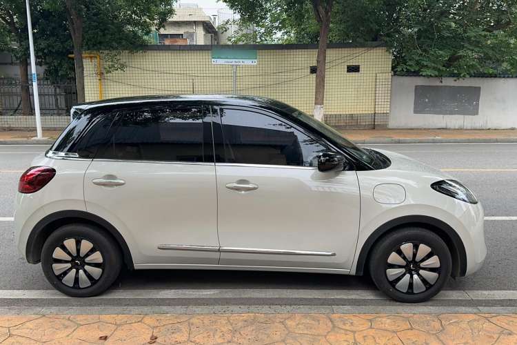 Used Wuling Bingo 2024 333 km Enjoyment Version
