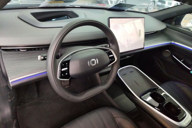 Used  A07 2025 All-Electric "True Fragrance" Edition 710-Mile Long-Range Version
