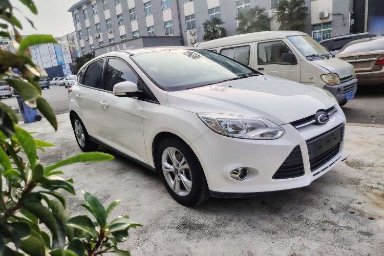 Used Ford Focus 2012 Hatchback 1.6L Automatic Fashion Edition
