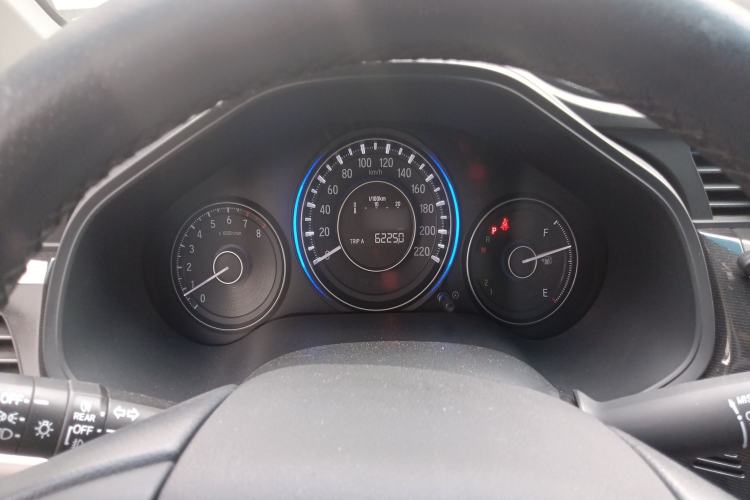 Used Honda Crider 2013 1.8L automatic luxury edition