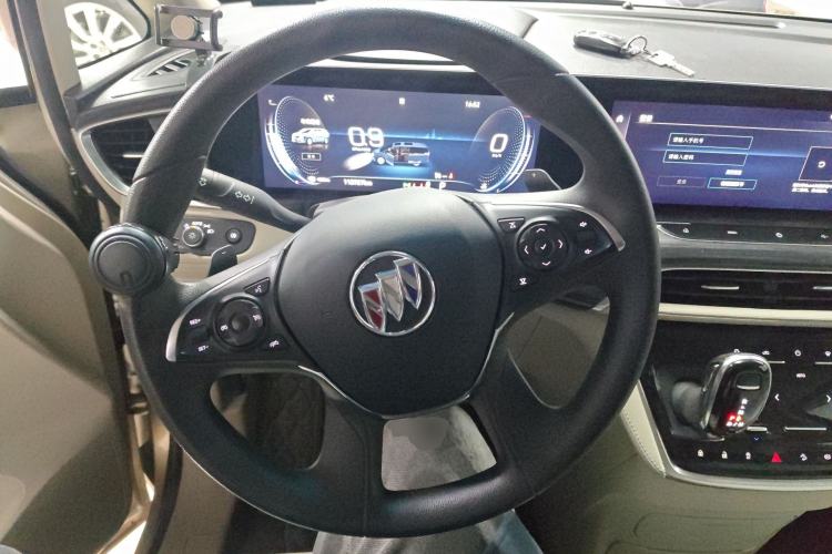 Used Buick GL8 2021 ES Landtrek 653T Comfort Edition
