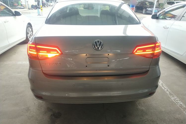 Used Volkswagen Sagitar 2015 1.6L Automatic Comfort Model