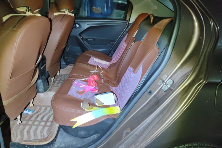 Used Citroen Elysee 2015 Zhishang Edition 1.6L Manual Fashion Model