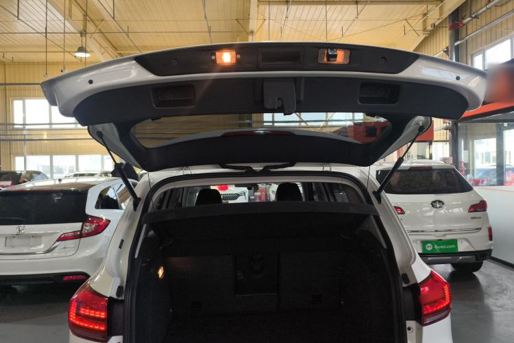 Used Volkswagen Tiguan 2016 280TSI Automatic Two-Wheel-Drive Silk Road Style Edition