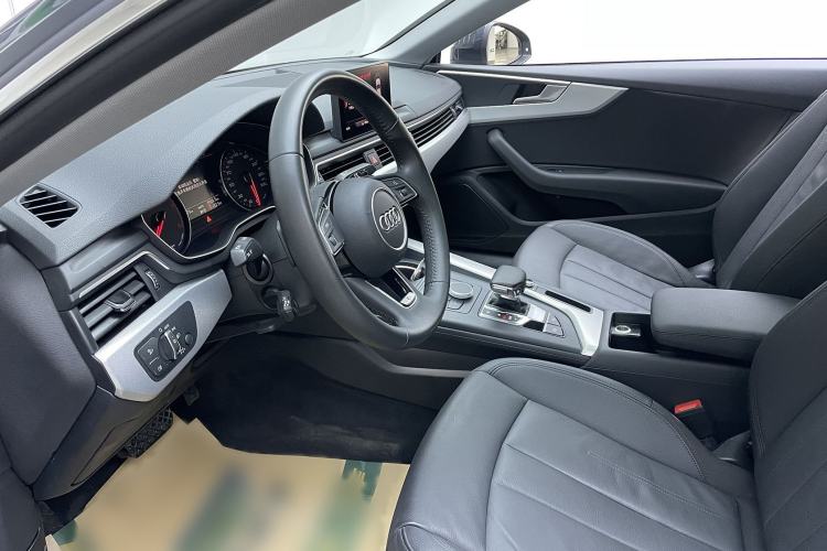 Used Audi A5 2020 Coupe 40 TFSI Fashion Edition China VI Emission Standard