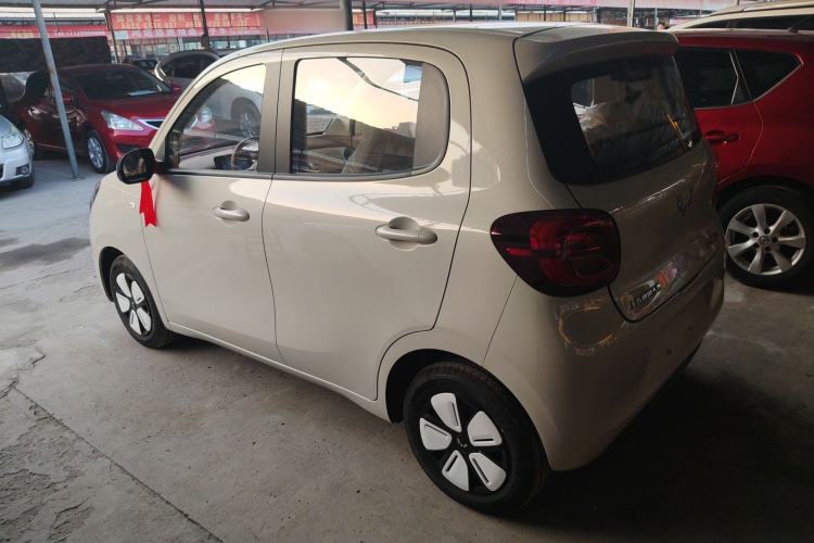 Used Wuling Hongguang MINIEV 2025 Four-Door Version Advanced Edition
