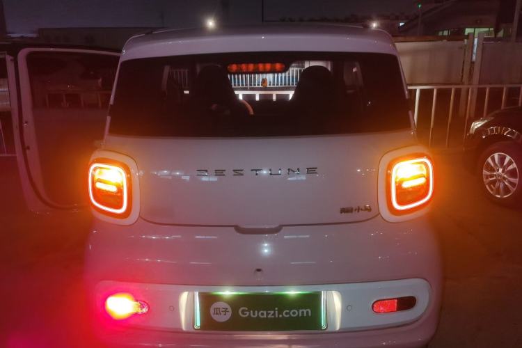 Used Bestune Pony 2024 170km Vitality Horse
