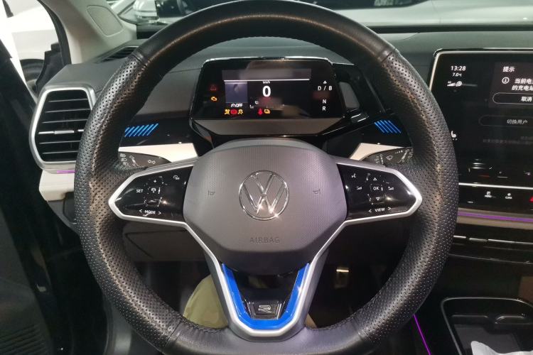 Used Volkswagen ID.6 CROZZ 2022 Long-Range Lite PRO Edition
