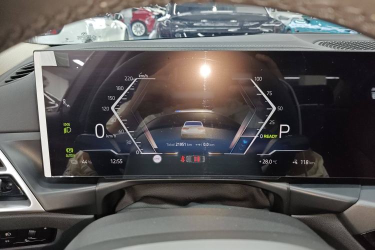 Used BMW i3 2025 eDrive 35 L
