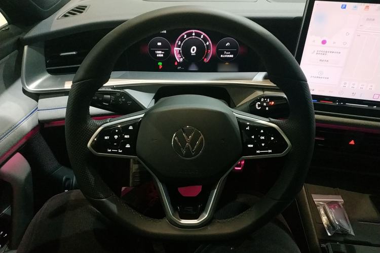 Used Volkswagen Tayron 2025 Tiguan L 380TSI 4Motion Luxury Easy Package
