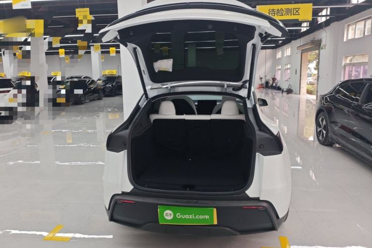 Used Tesla Model Y 2025 Long-Range All-Wheel Drive First Edition