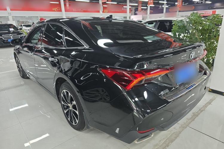 Used Toyota Avalon 2023 2.5L Luxury Edition
