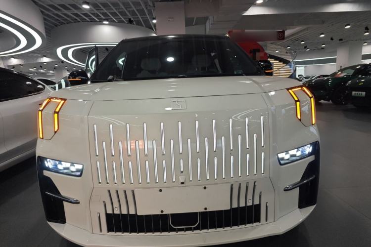 Used Zeekr 009 2022 ME Edition