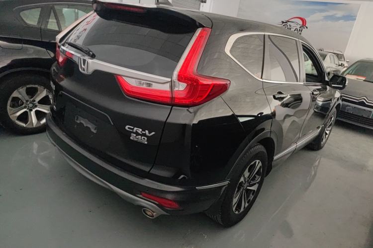 Used Honda CR-V 2017 240TURBO CVT Front-Wheel Drive Fashion Edition
