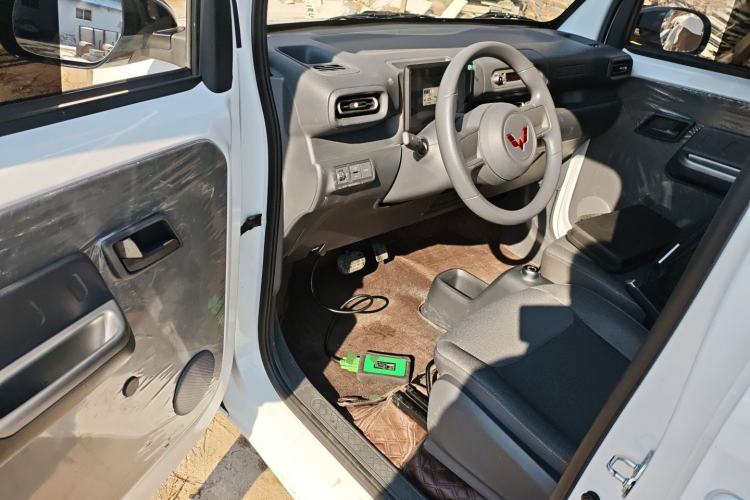 Used Wuling Zhiguang New Energy 2025 Comfort Model