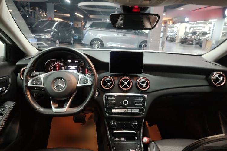 Used Mercedes-Benz GLA 2019 GLA 200 Dynamic Edition
