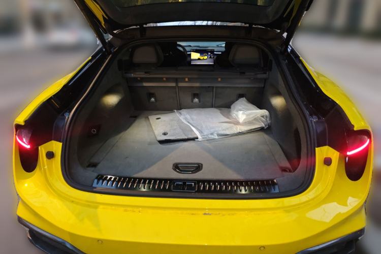 Used  EMEYA 2024 EMEYA R+