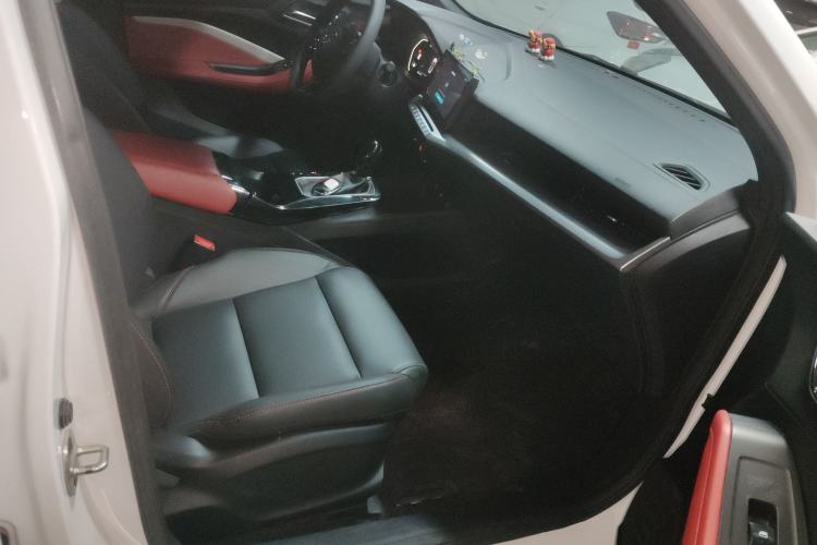 Used MG 5 2022 180 DVVT CVT Youth Luxury Edition