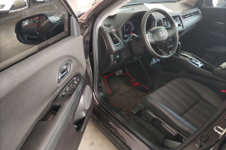 Used Honda Vezel 2017 1.8L CVT Front-Wheel Drive Pioneer Edition
