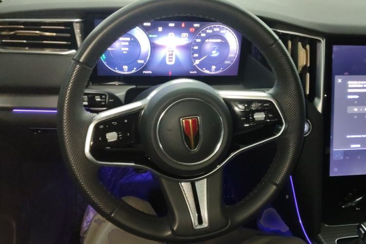 Used Hongqi HS7 PHEV 2024 2.0T PHEV Four-Wheel Drive Flagship Edition 7 Seats