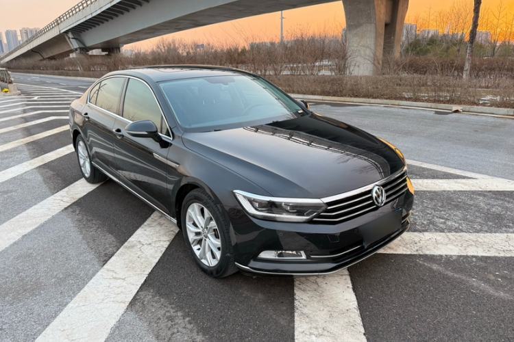 Used Volkswagen Magotan 2019 330TSI DSG Luxury Version China VI Standard
