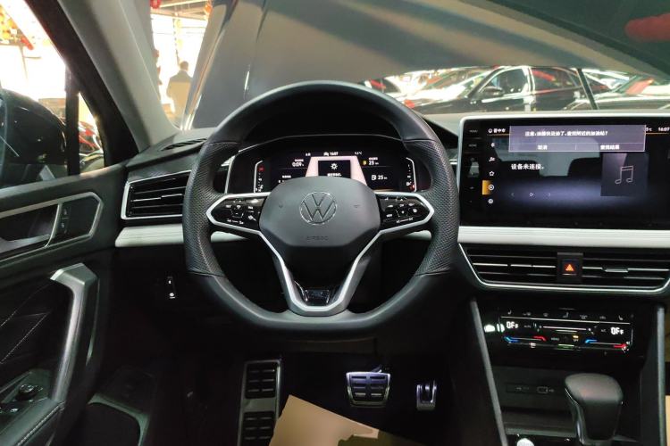 Used Volkswagen Tiguan L 2022 330TSI Automatic Two-Wheel Drive R-Line Enhanced Edition
