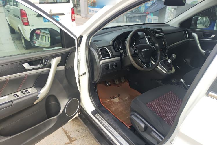 Used Haval M6 2018 1.5T Manual Two-Wheel Drive Urban Model
